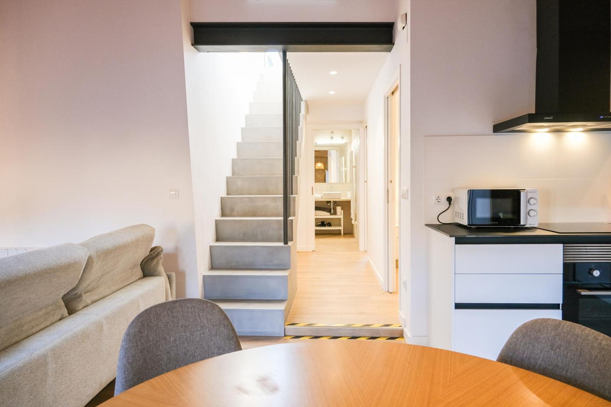 Ganganell Atic Apartamento Con Terraza En Besalú Exterior foto