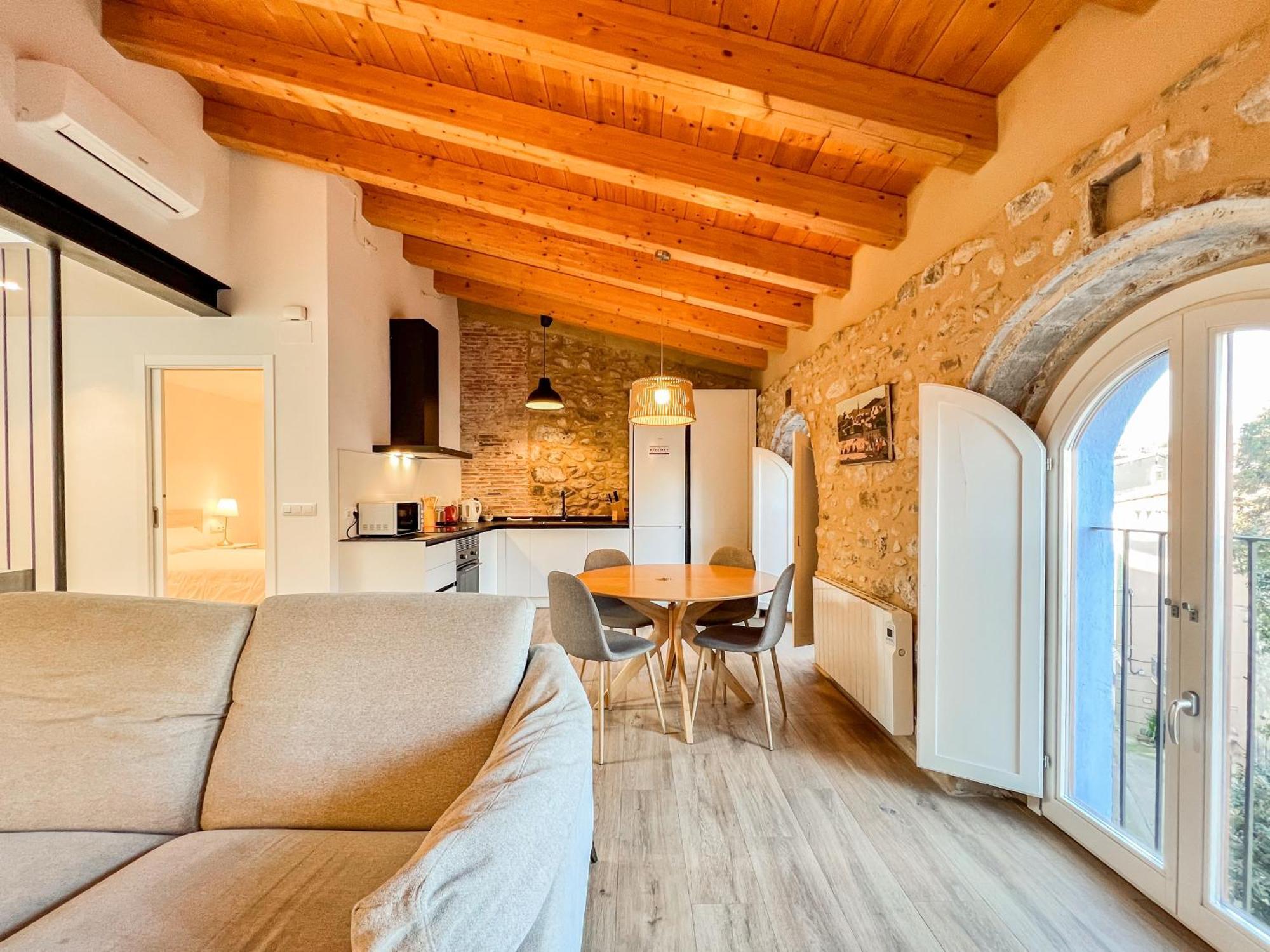Ganganell Atic Apartamento Con Terraza En Besalú Exterior foto